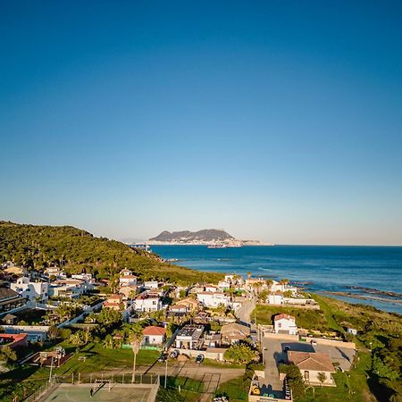 Increible Villa De Madera Con Vistas Al Mar Αλγεθίρας Εξωτερικό φωτογραφία