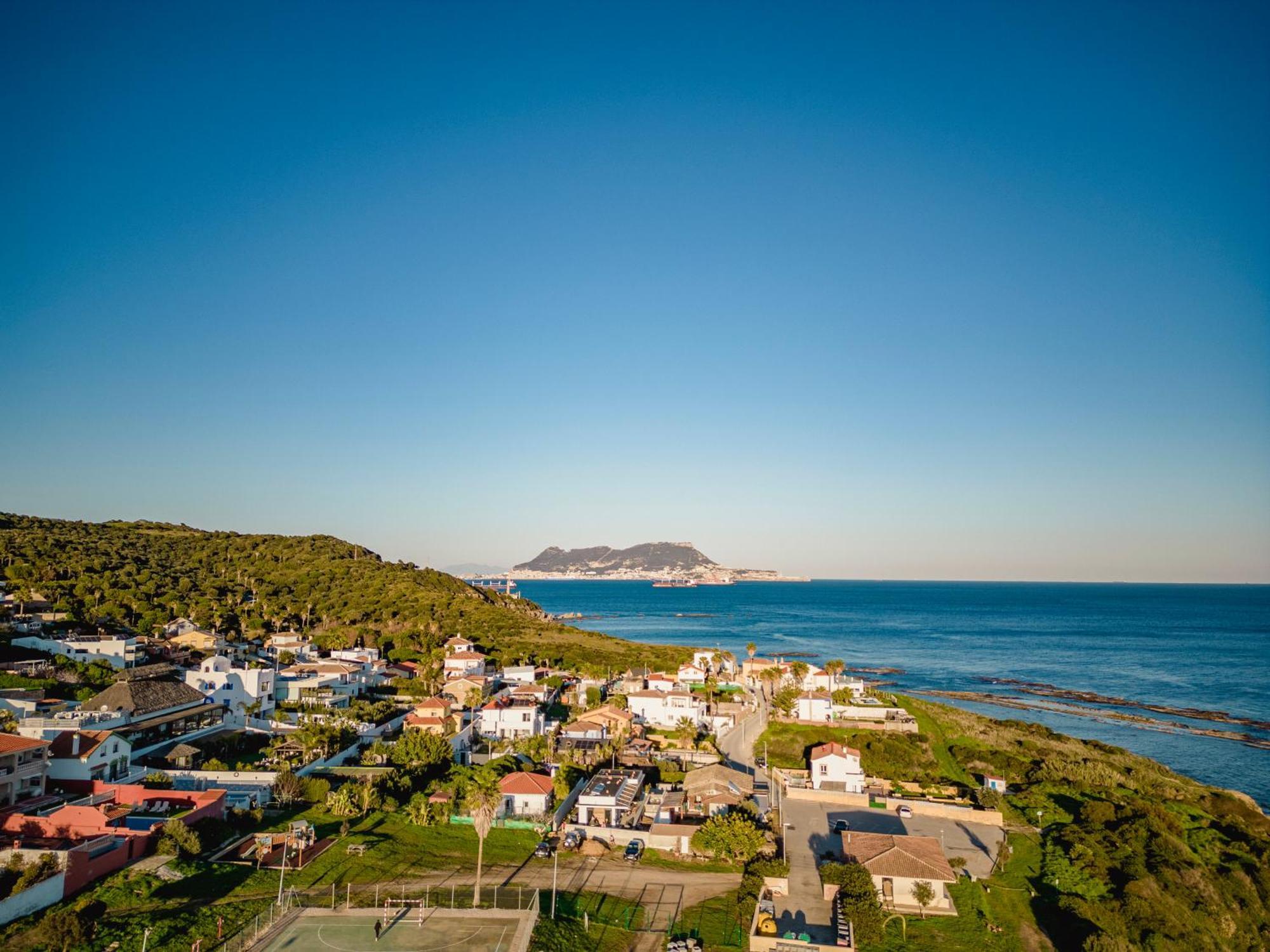 Increible Villa De Madera Con Vistas Al Mar Αλγεθίρας Εξωτερικό φωτογραφία