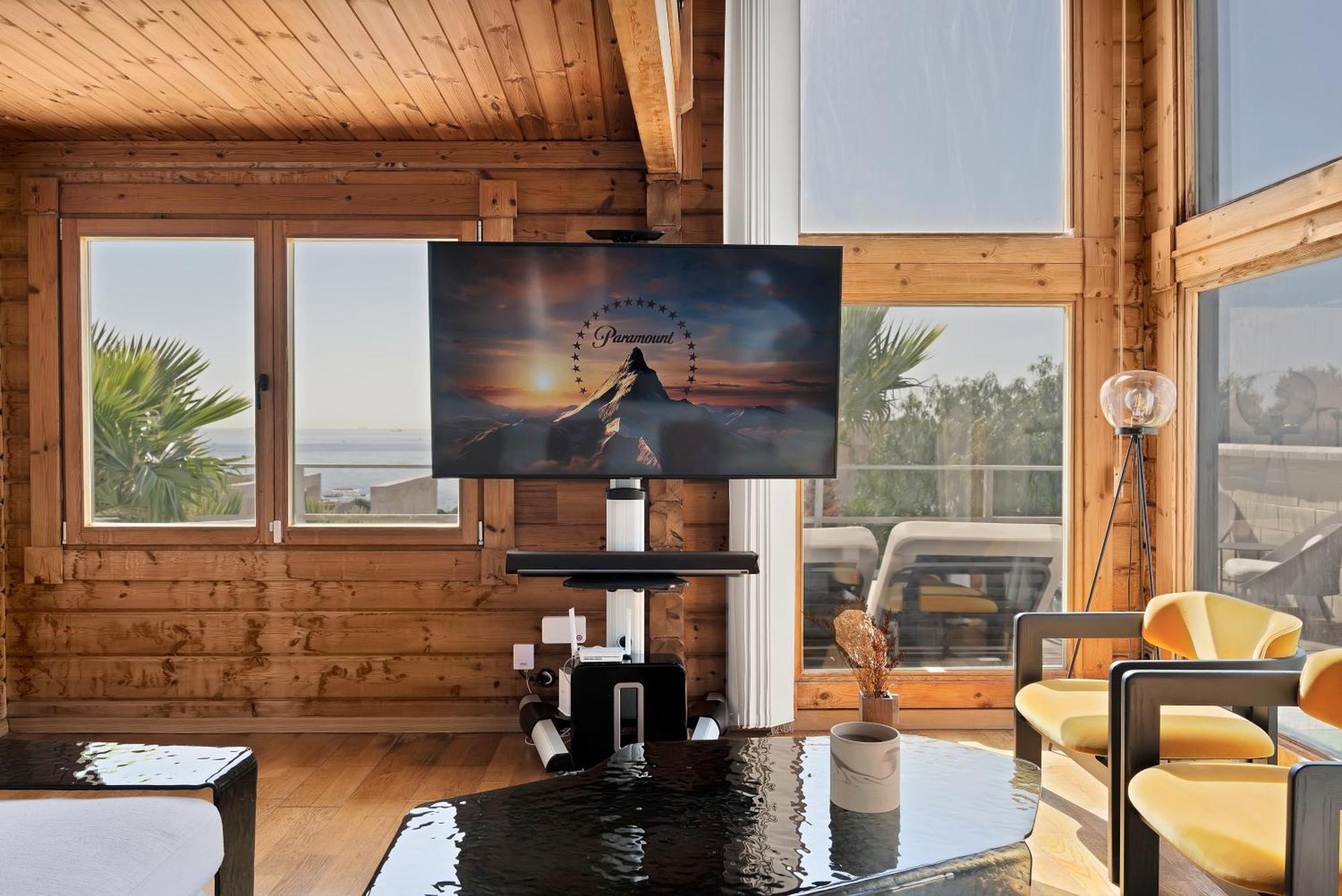 Increible Villa De Madera Con Vistas Al Mar Αλγεθίρας Εξωτερικό φωτογραφία