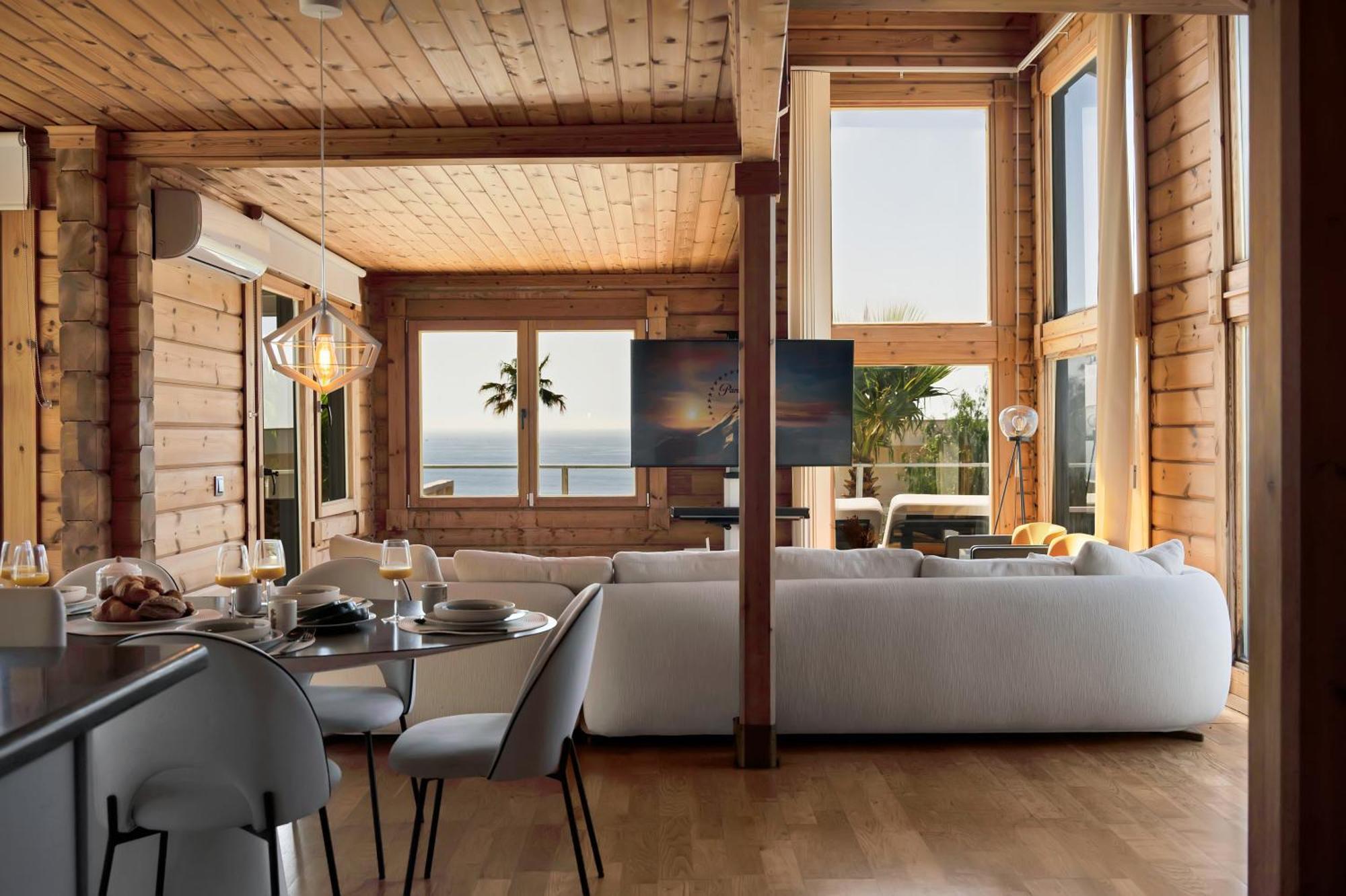 Increible Villa De Madera Con Vistas Al Mar Αλγεθίρας Εξωτερικό φωτογραφία